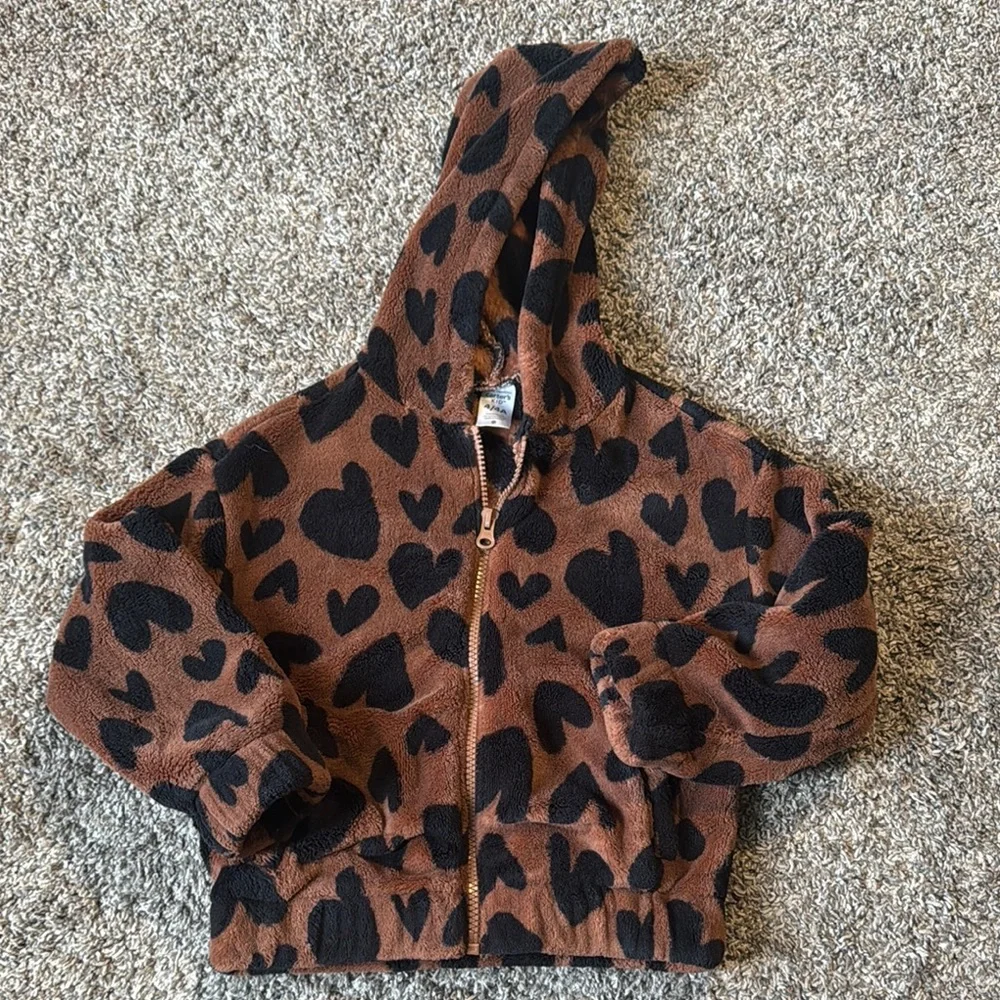 2/$10 4T Cozy Brown Heart-Patterned Kids Jacket